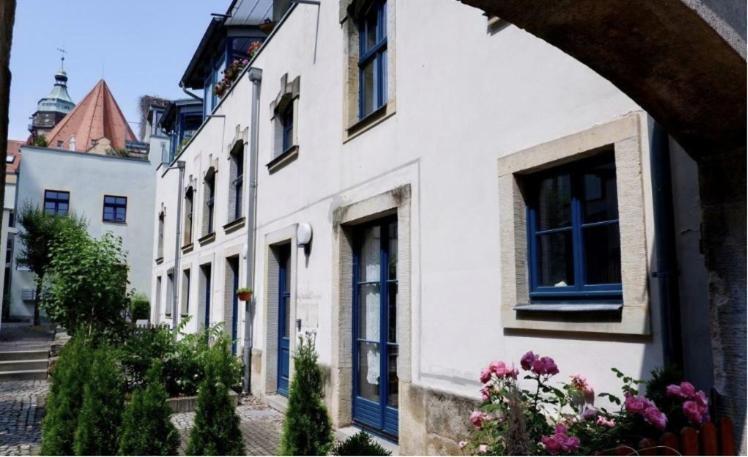 Altstadt Apartment *